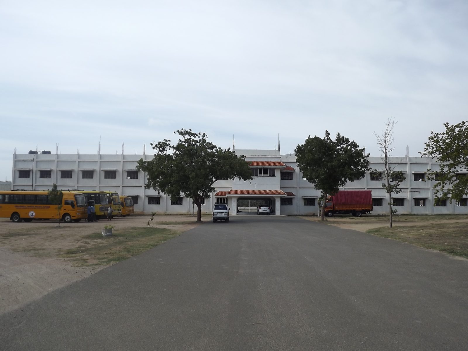View of the school building and campus